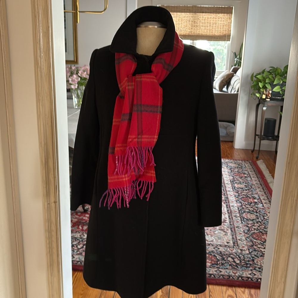 Wool coat 🌲⛄️❤️ - Picture 2 of 6